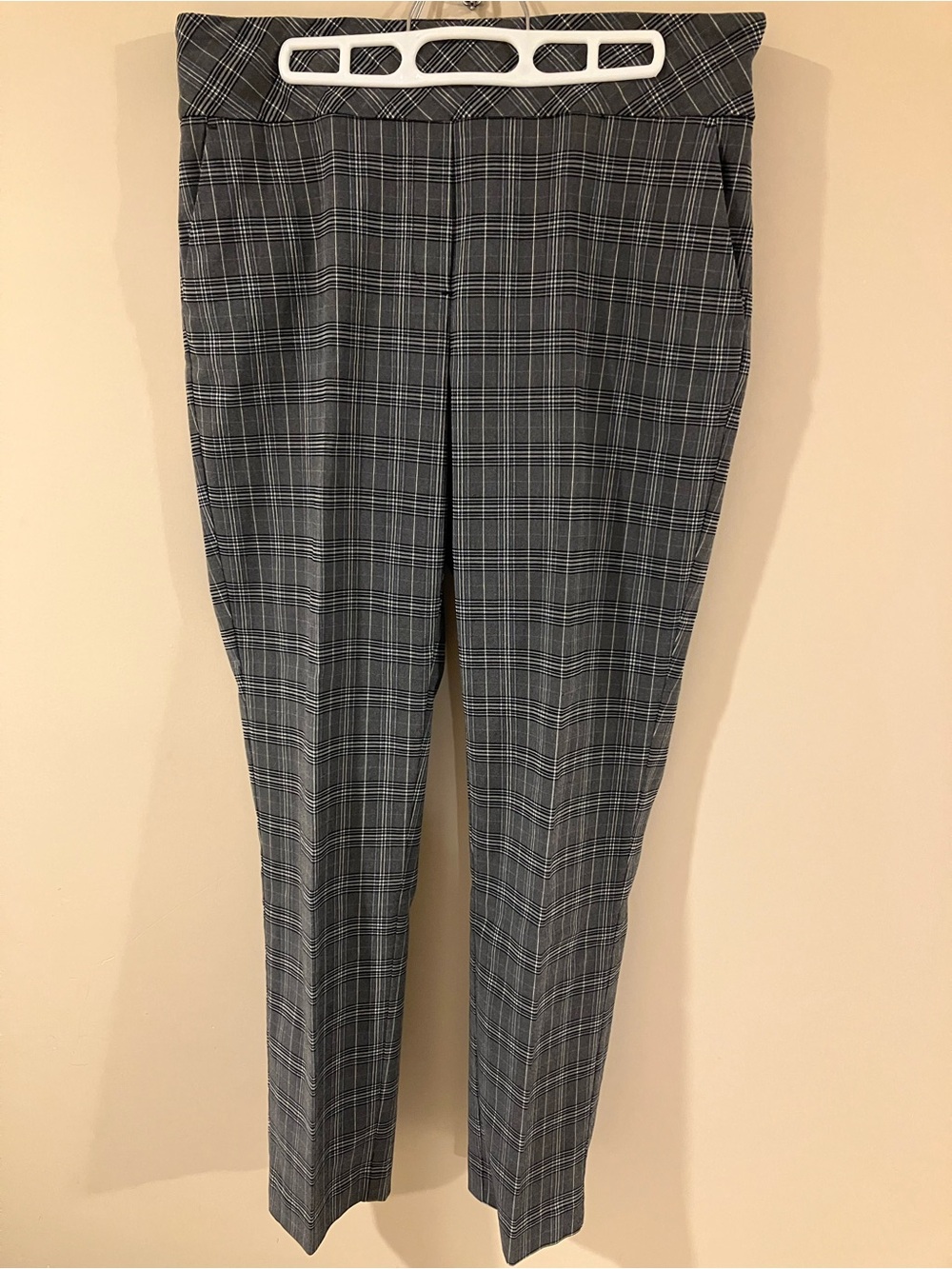 S.C. & Co. Gray Plaid Straight Leg Women’s Pants